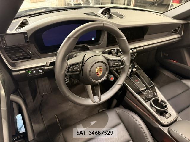 Porsche 911 2025-01 7812917-2