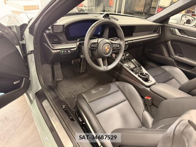 Porsche 911 2025-01 7812917-5