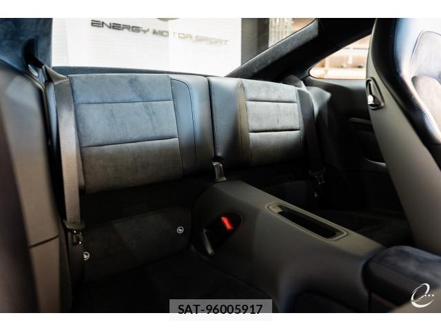 Porsche 911 2018-03 7814754-12