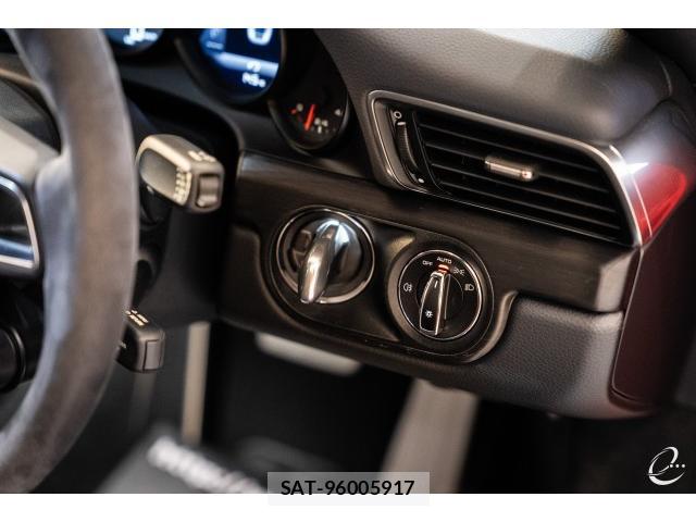 Porsche 911 2018-03 7814754-19
