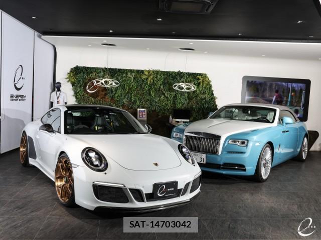 Porsche 911 2017-11 7814764-19