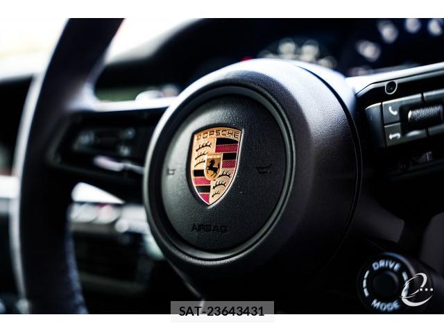 Porsche 911 2019-12 7814808-17