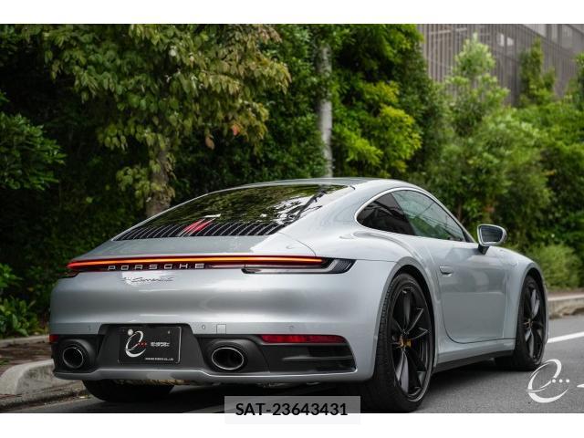 Porsche 911 2019-12 7814808-8
