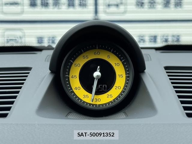Porsche 911 2024-11 7815541-15