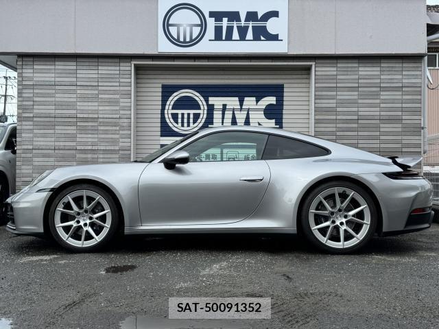Porsche 911 2024-11 7815541-2