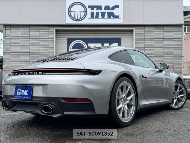 Porsche 911 2024-11 7815541-3