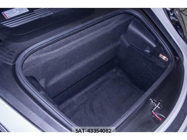 Porsche 911 2019-04 7816025-18
