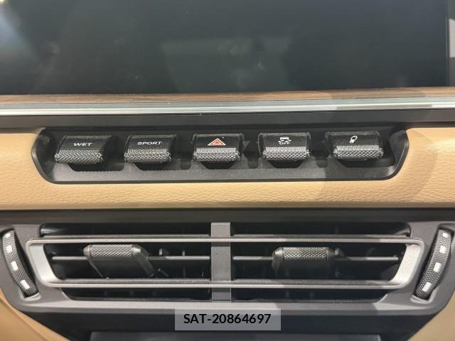 Porsche 911 2021-11 7817697-7