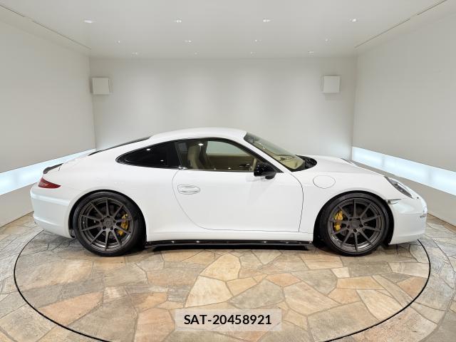 Porsche 911 2015-06 7817727-2