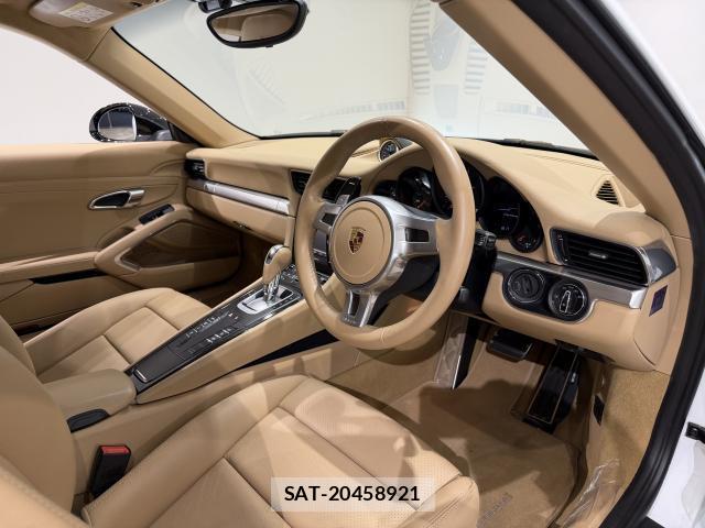 Porsche 911 2015-06 7817727-4