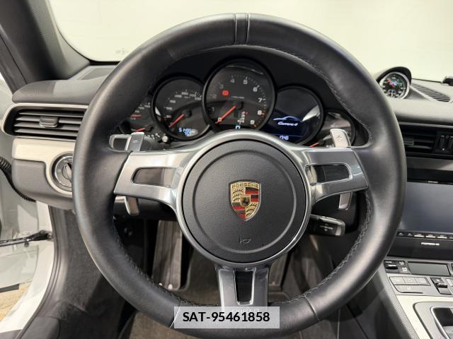 Porsche 911 2013-03 7817772-6