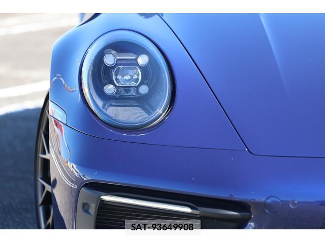Porsche 911 2022-12 7818631-6