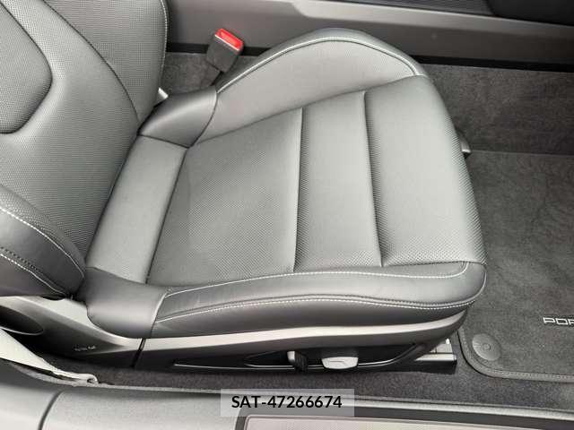 Porsche 911 2024-03 7818728-15