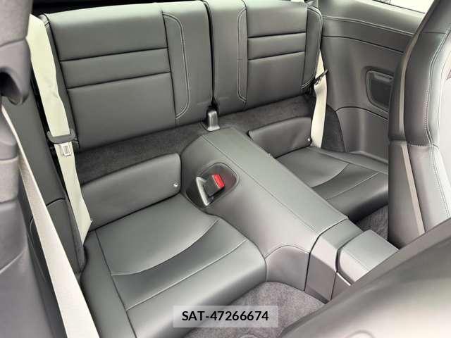 Porsche 911 2024-03 7818728-19