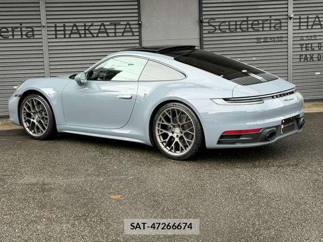 Porsche 911 2024-03 7818728-6