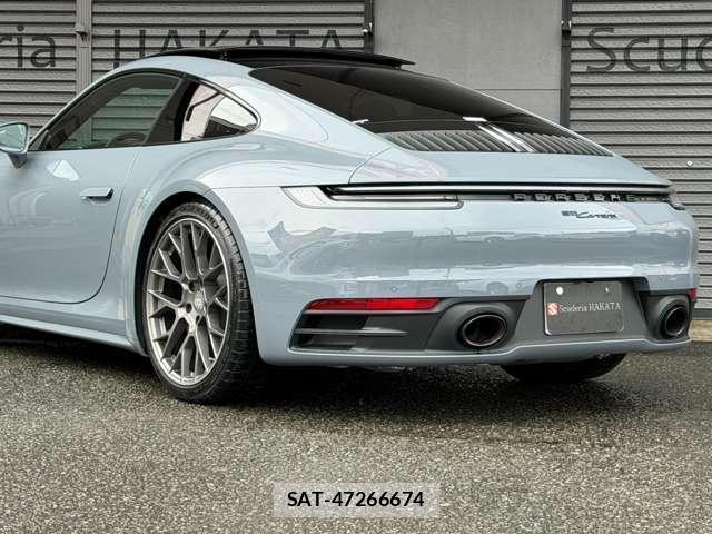 Porsche 911 2024-03 7818728-7