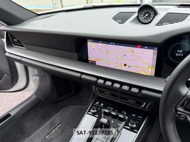 Porsche 911 2020-02 7818733-12