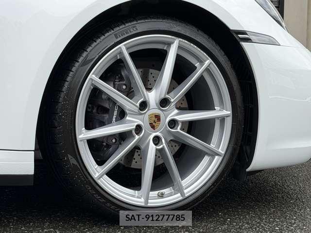 Porsche 911 2020-02 7818733-7