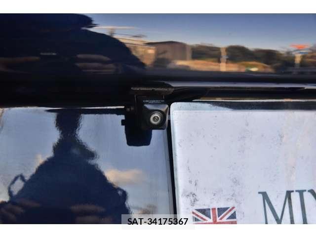 Porsche 911 2002-11 7819017-15