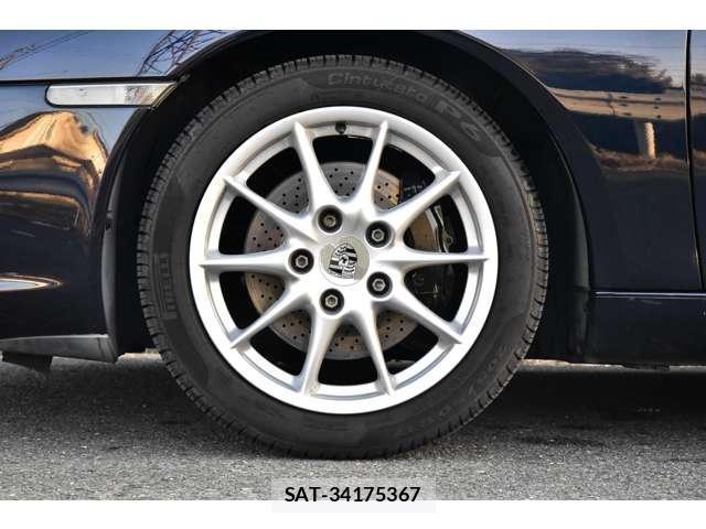 Porsche 911 2002-11 7819017-19