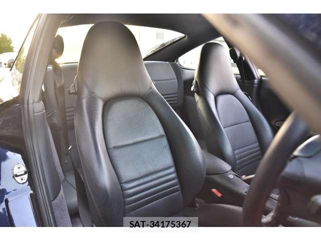 Porsche 911 2002-11 7819017-3