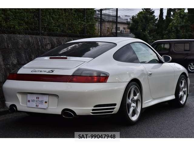 Porsche 911 2003-05 7819021-10
