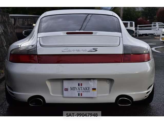 Porsche 911 2003-05 7819021-11