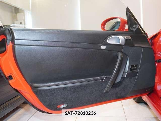 Porsche 911 2006-11 7819578-12