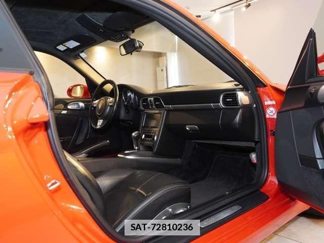 Porsche 911 2006-11 7819578-9