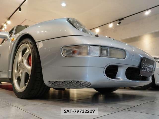 Porsche 911 1996-07 7819582-17