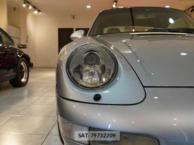 Porsche 911 1996-07 7819582-19