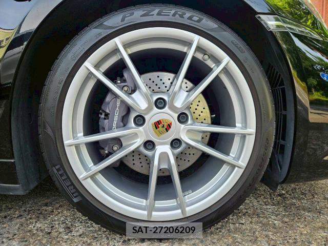 Porsche 911 2020-12 7820303-5