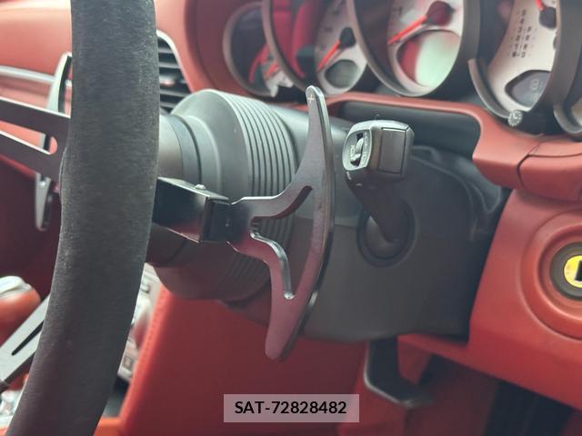 Porsche 911 2005-11 7820401-6