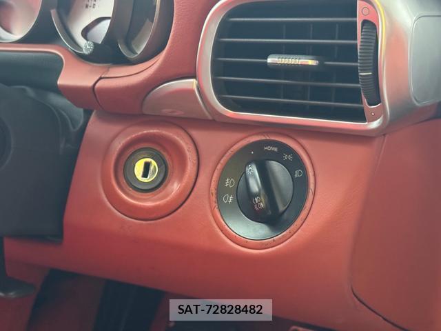 Porsche 911 2005-11 7820401-7