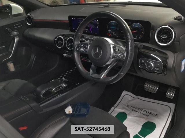 Mercedes Benz A-CLASS 2019-01 7811403-2
