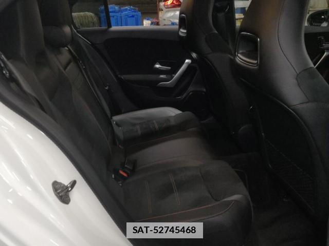 Mercedes Benz A-CLASS 2019-01 7811403-5
