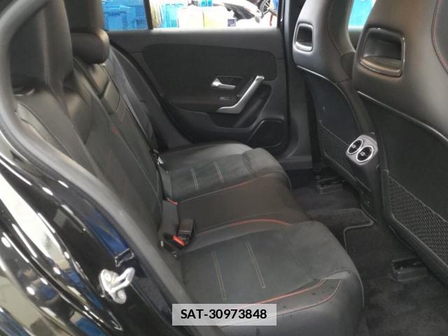 Mercedes Benz A-CLASS 2021-08 7811732-3