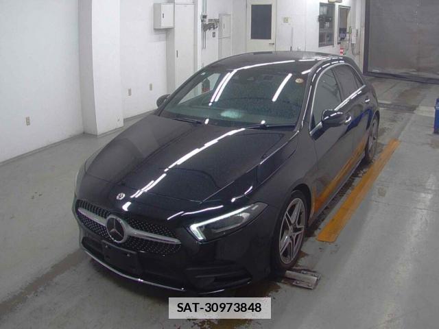 Mercedes Benz A-CLASS 2021-08 7811732-4