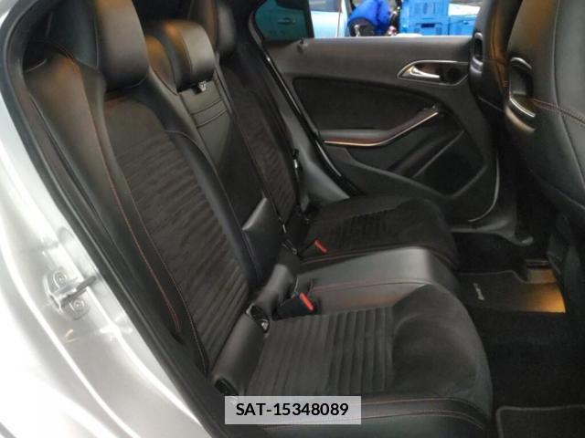 Mercedes Benz A-CLASS 2013-03 7814887-3
