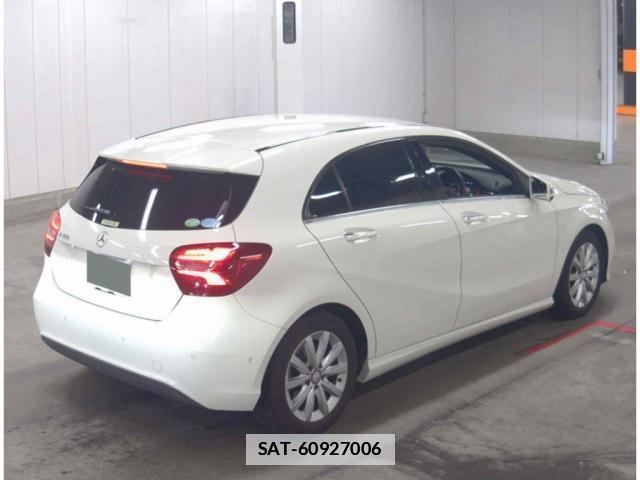 Mercedes Benz A-CLASS 2016-12 7816613-4