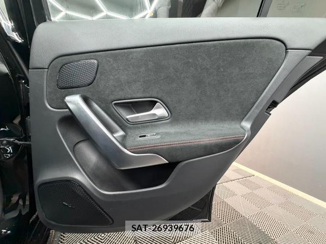 Mercedes Benz A-CLASS 2019-08 7816875-16