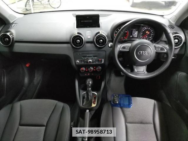 Audi A1 2017-07 7816592-2