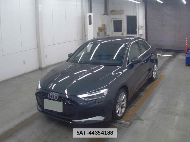 Audi A3 SEDAN 2025-05 7811435-3