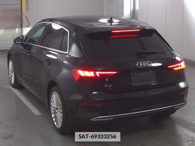 Audi A3 2021-08 7811440-1