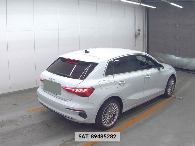 Audi A3 2022-09 7815123-1