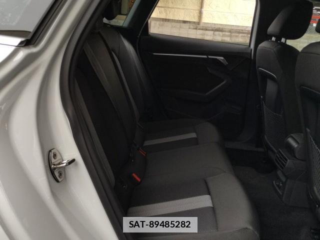 Audi A3 2022-09 7815123-3