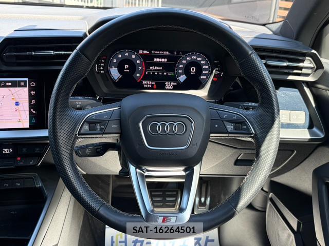 Audi A3 2022-04 7818933-16