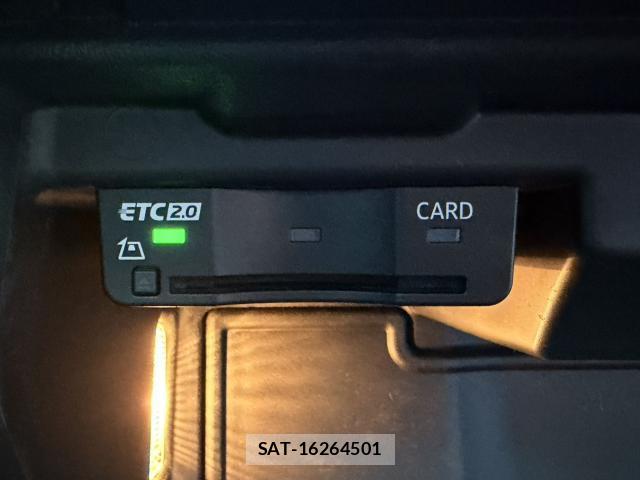Audi A3 2022-04 7818933-4