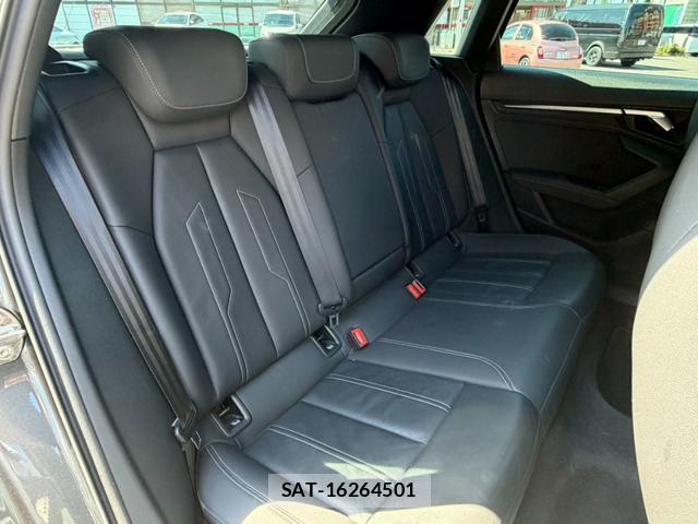 Audi A3 2022-04 7818933-9