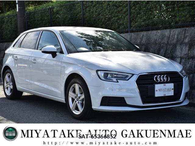 Audi A3 2019-04 7819024-0